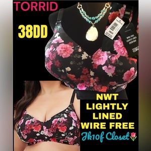 🌸NWT TORRID 38DD🌷FLORAL LIGHTLY LINED BRA
